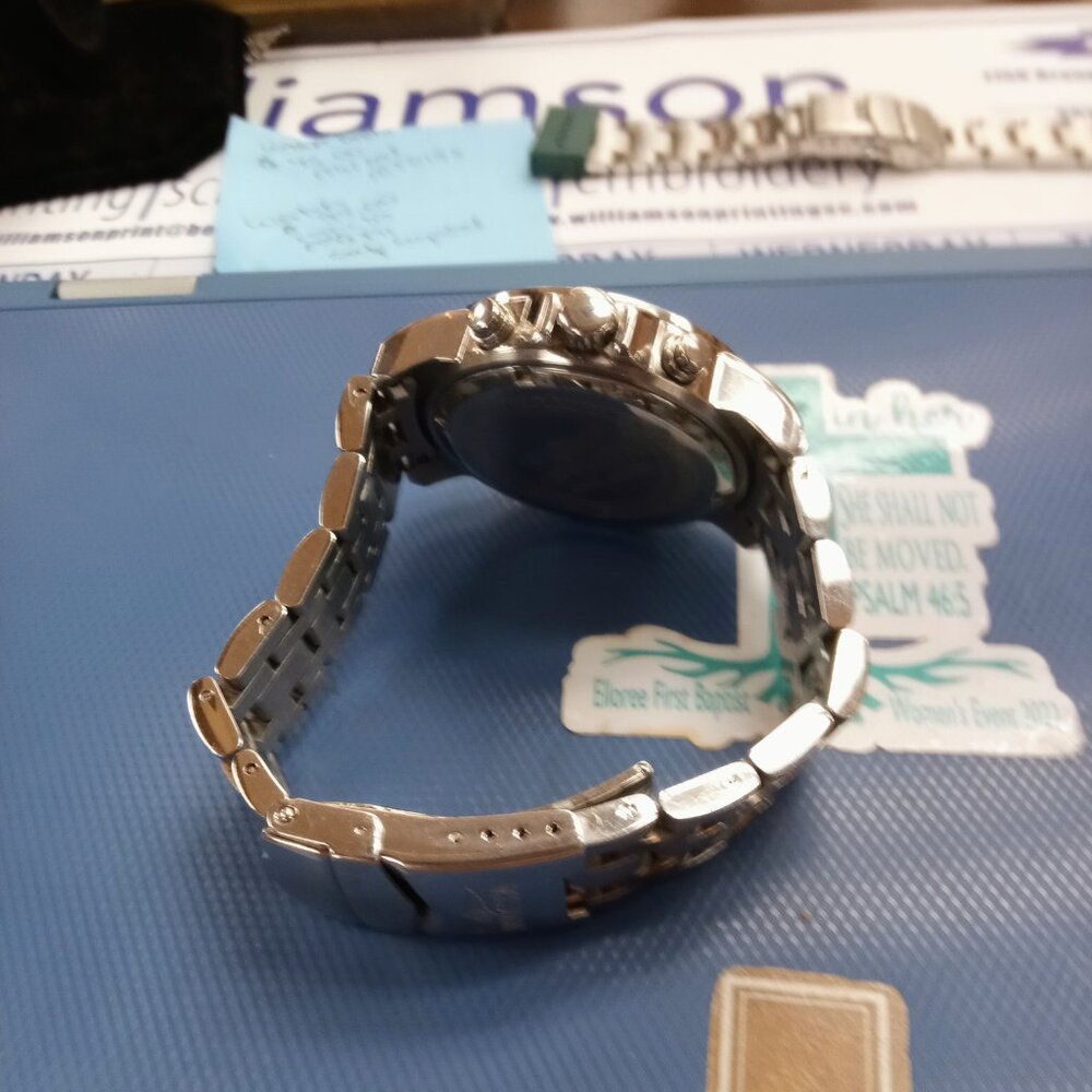 Invicta - Picture 2 of 2